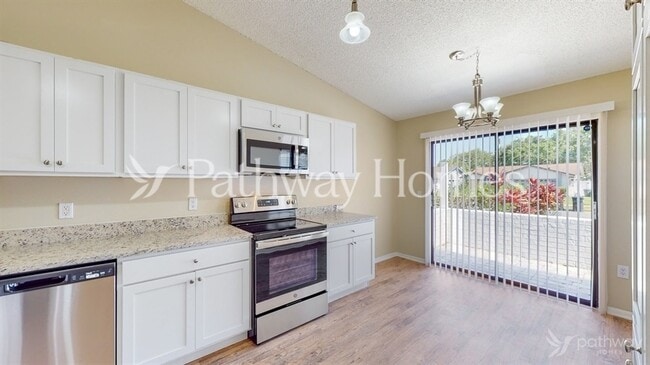 Photo - 3239 Curry Woods Cir