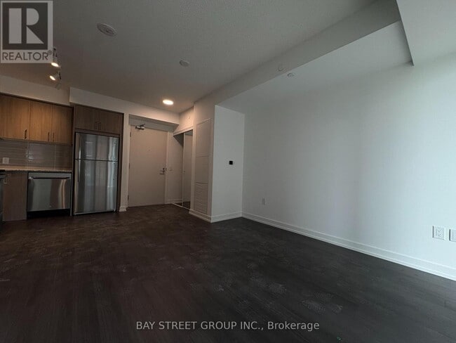 Photo - 4010 Eglinton Ave W Unit 1122