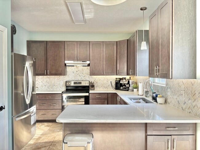 Photo - 23277 Sharon Dr