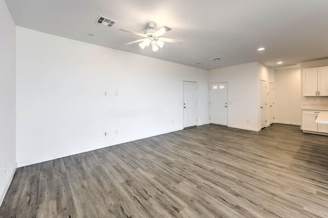 Photo - MUST SEE 3 bedroom Home!