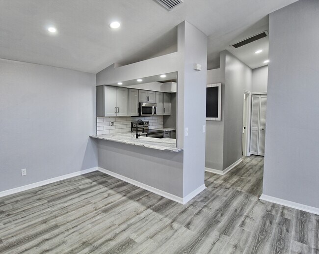 Photo - 13247 Whitehaven Ln Unit 708