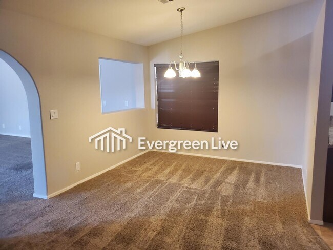 Photo - 5913 E Ellis St