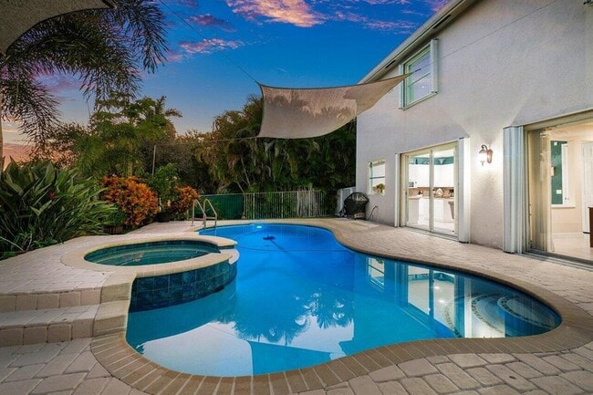 Photo - 10290 NW 60th Pl