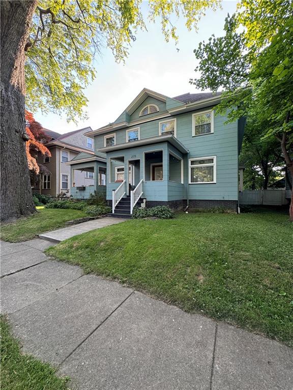 Photo - 275 Rosedale St