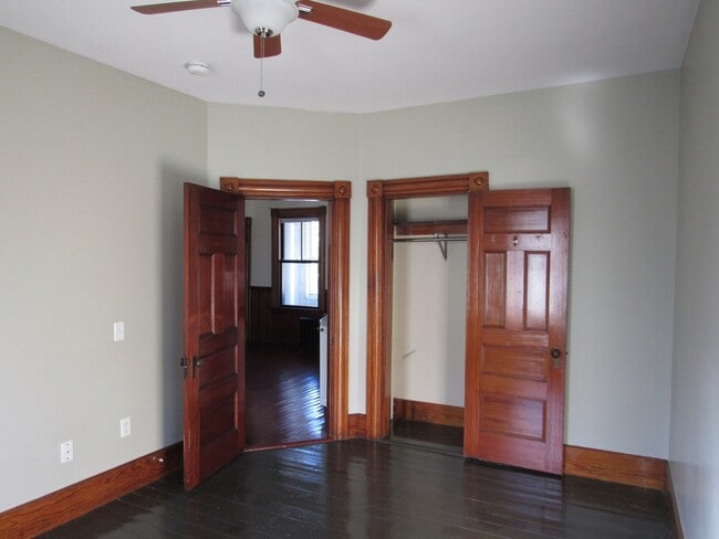 55 Bond St Unit 2
