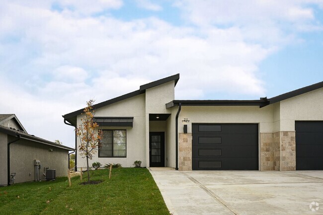 Building Photo - Two Bedroom Twin Villa with 1-Car Garage Rental