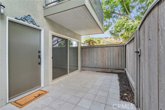 Building Photo - 704 W Sierra Madre Blvd Unit 14
