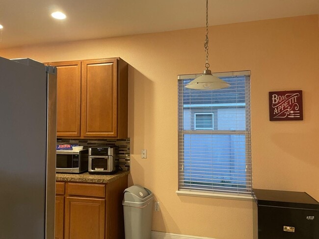 Photo - 337 Gladesdale St