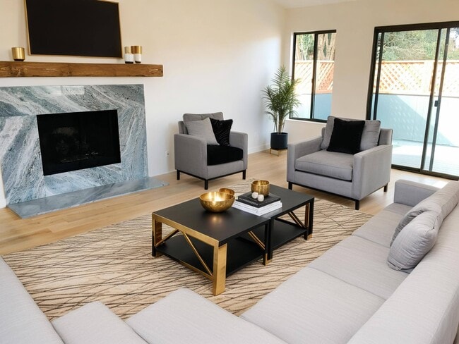 Photo - 2092 Penasquitas Dr