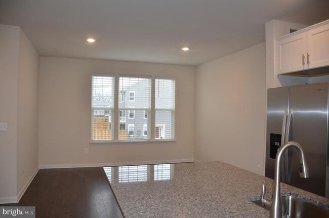 Photo - 5609 Tallyn Hunt Pl