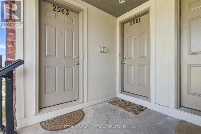 Photo - 2563 Longfields Dr