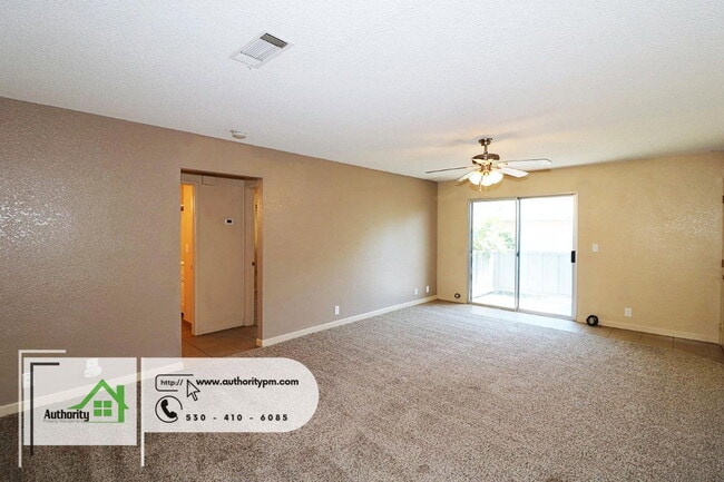 Photo - 1553 Bramble Pl Unit 4