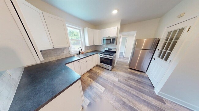 Photo - 248 Anderson Ave