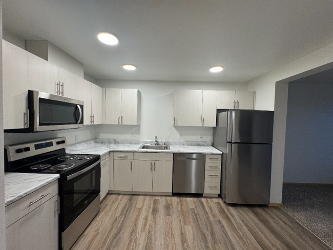 Photo - 625 W Meeker St Apartment Unit 536