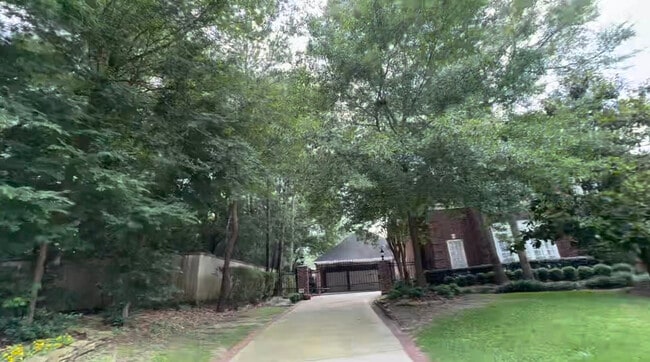 Photo - 16107 Wimbledon Forest Dr