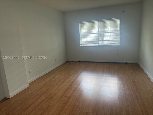 Photo - 100 Edgewater Dr Unit 236