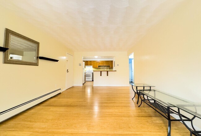 Photo - 13 Silvestri Cir Unit 23