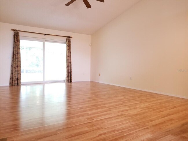 Photo - 5722 Delano Ln