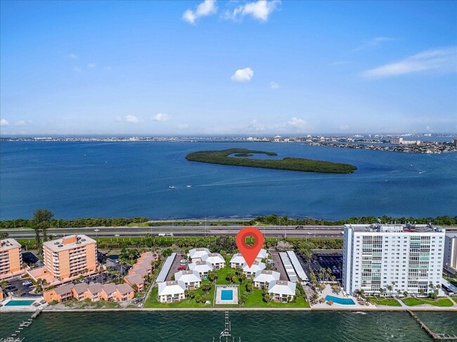 Building Photo - 7300 Sunshine Skyway Ln S Rental