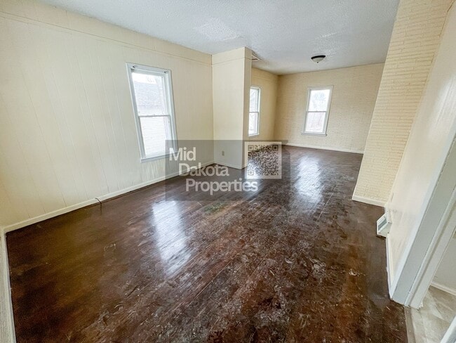 Photo - 617 E Hanson- 2 bedroom, 2 bathroom house