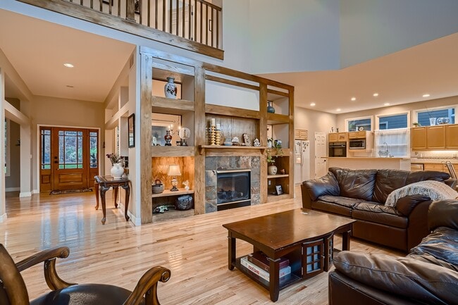 Photo - 7046 Forest Ridge Cir