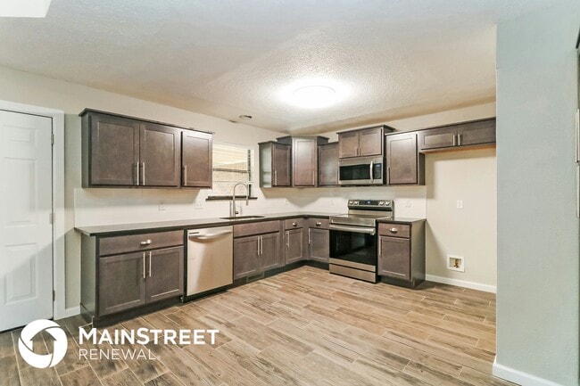 Photo - 1704 Shannon Dr