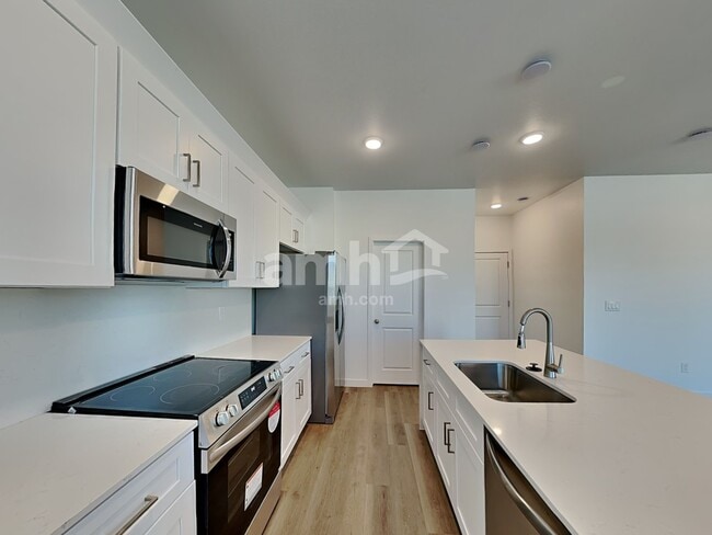 Photo - 12630 W Flynn Ln