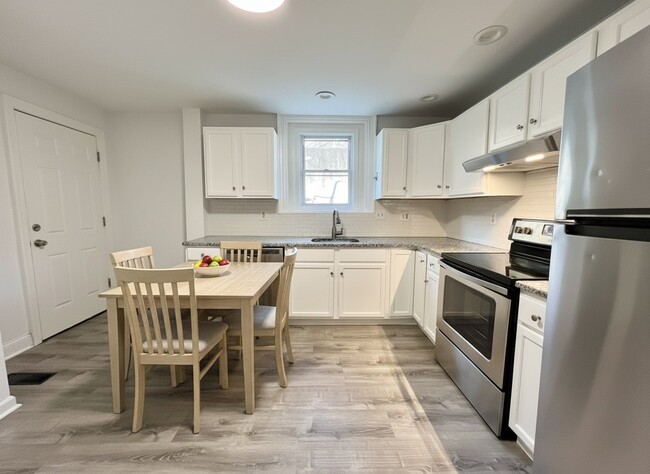 Photo - 358 E Hector St Unit 1