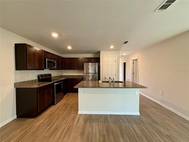 Photo - 14 Serene Pl