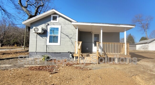 Photo - 4302 Hilltop Rd