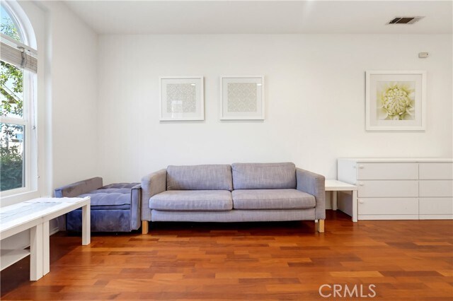 303 Terra Bella