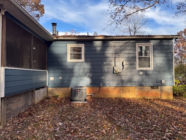 Photo - 1013 Clayton Rd