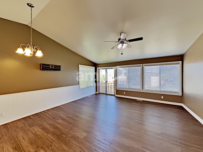 Photo - 2216 S 2685 W