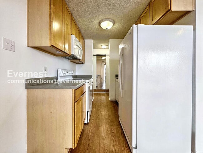 Photo - 2225 Buchtel Blvd S Unit APT 610