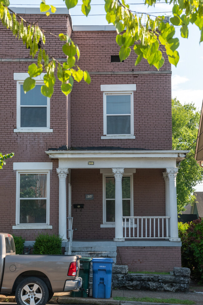 East MLK Blvd - East MLK Blvd House
