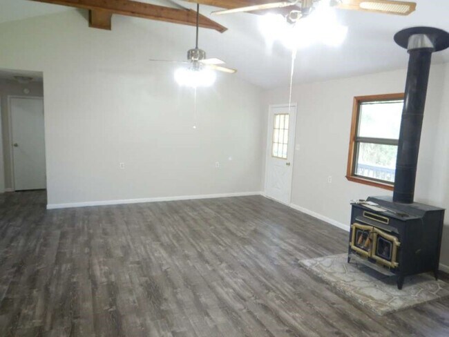 203 Ferguson Dr