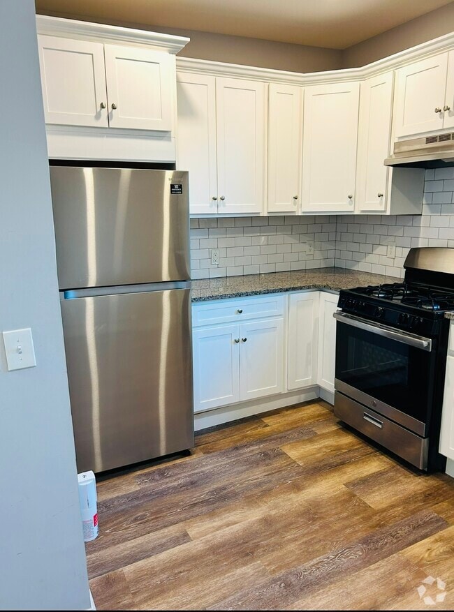 Building Photo - 3 Prospect Row Unit #1 Rental