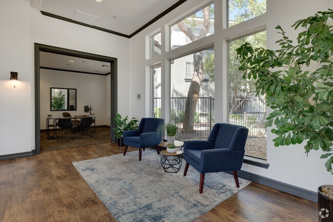 Leasing Office