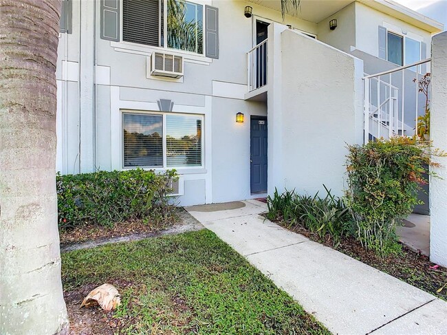 Building Photo - 4145 Dolphin Dr Unit 4145