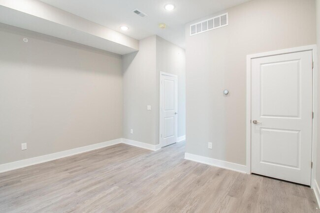 Photo - 1206 N 24th St