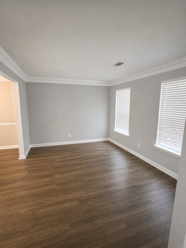 Photo - 4166 Winston Cir