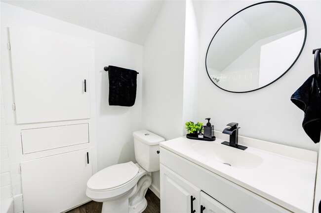 Photo - 12127 Palmton St