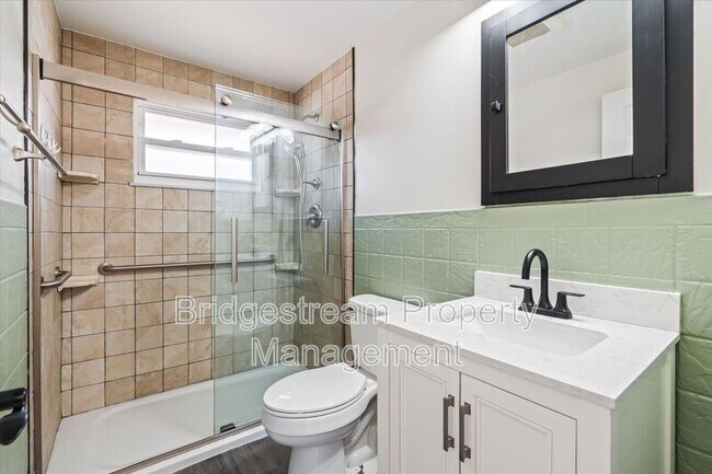 Photo - 317 Hypathia Ave