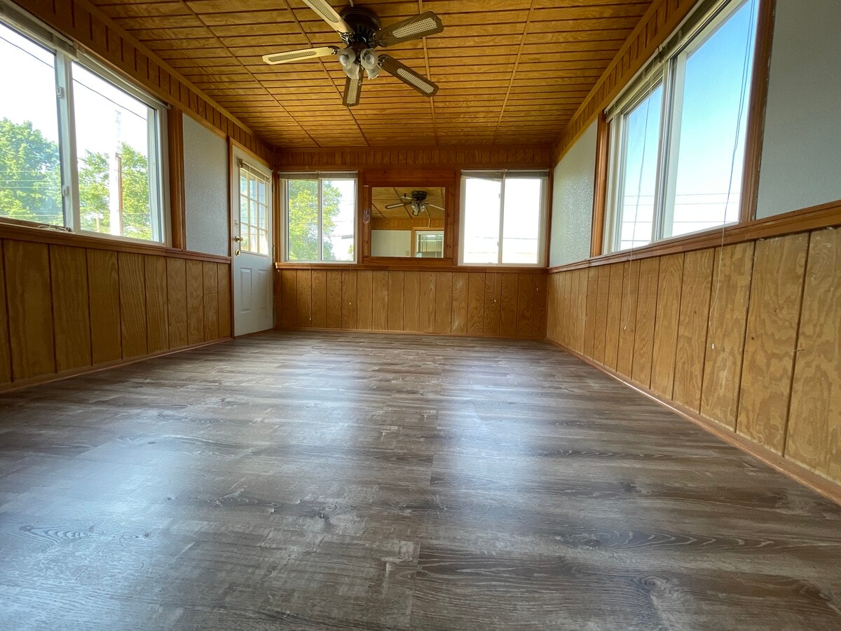 Photo - 6774 Reid Dr