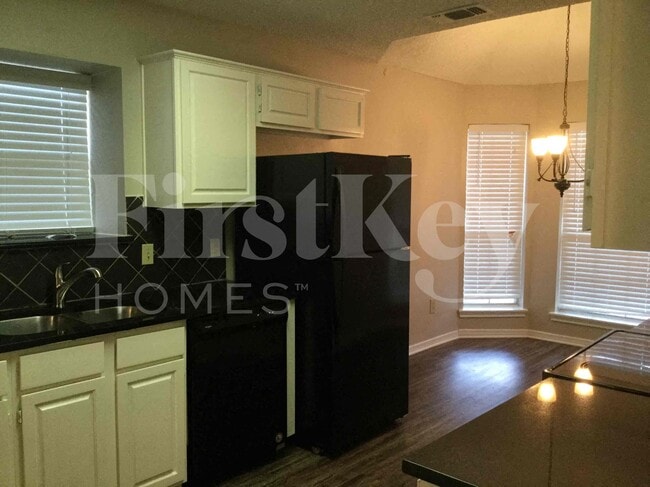 Photo - 6314 Settlement Dr