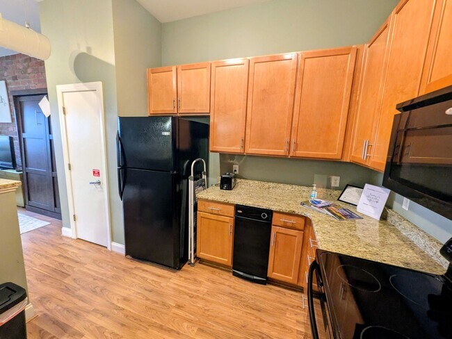 Photo - 220 W Market St Unit #311