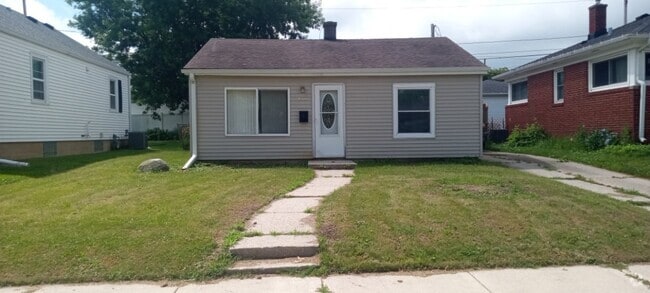 Building Photo - 4521 Victory Ave Rental