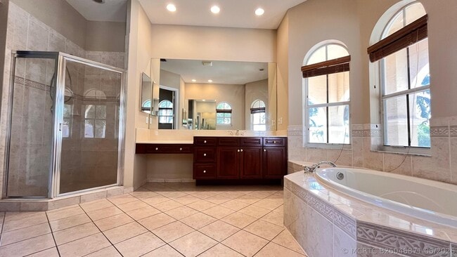 Photo - 9546 Worswick Ct