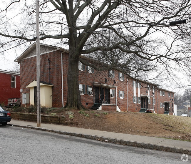 Foto principal - Experience Stylish Urban Living in the hea...