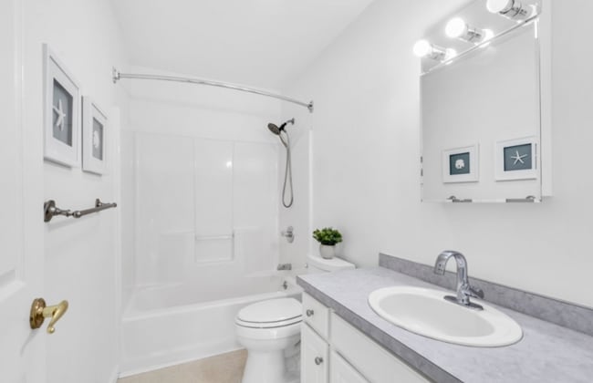 Photo - 108 Miller Ln